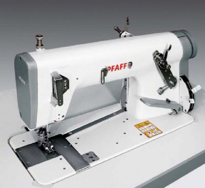 PFAFF 5487 Ayarlanabilir üst transportlu yüksek devir zincir dikiş makinesi (çift iplik)